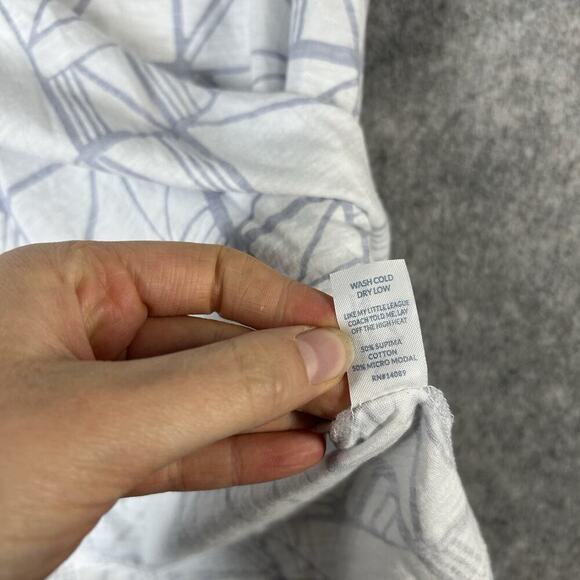 Marine Layer Shirt Womens Small V-Neck Supima Cotton Geometric Print Top - Picture 7 of 8